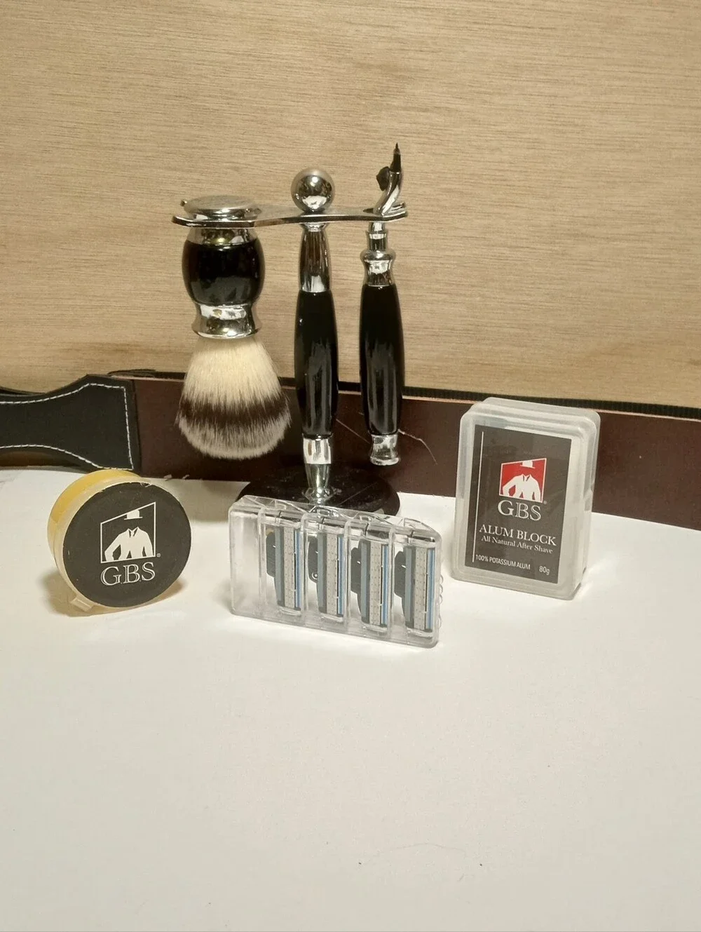GBS Shaving Kit Set Brush, Razor, Stand, Alum Block & Strop Paste Black/Silver